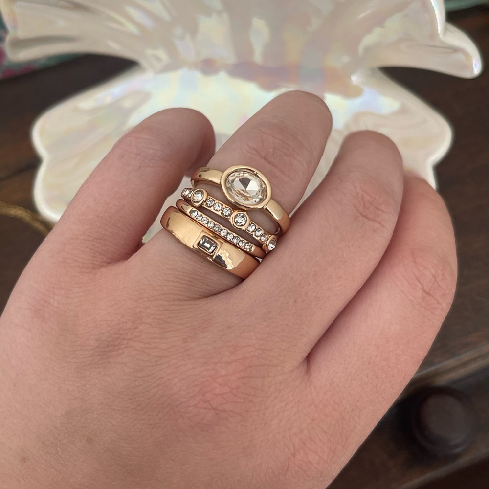 Elegant Gold Stacked Rings